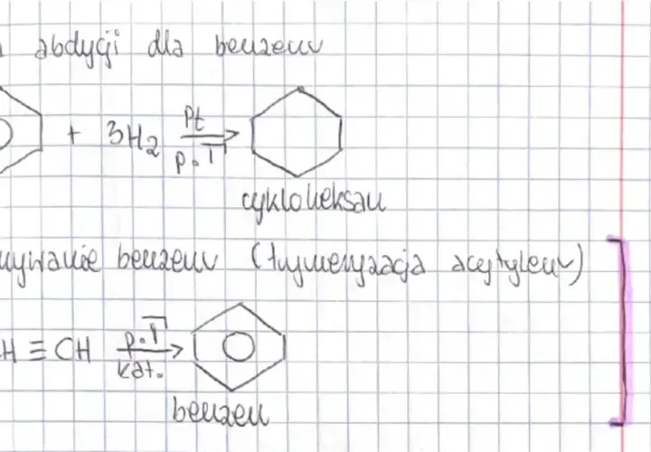 Reakcja benzenu z wodorem (alkeny) prowadzi do cykloheksanu. Trimerazacja acetylenu tworzy benzen.