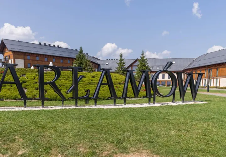 Hotel Arłamów - sprawdź aktualne hotel arłamów ceny i zarezerwuj pobyt w luksusowym otoczeniu.