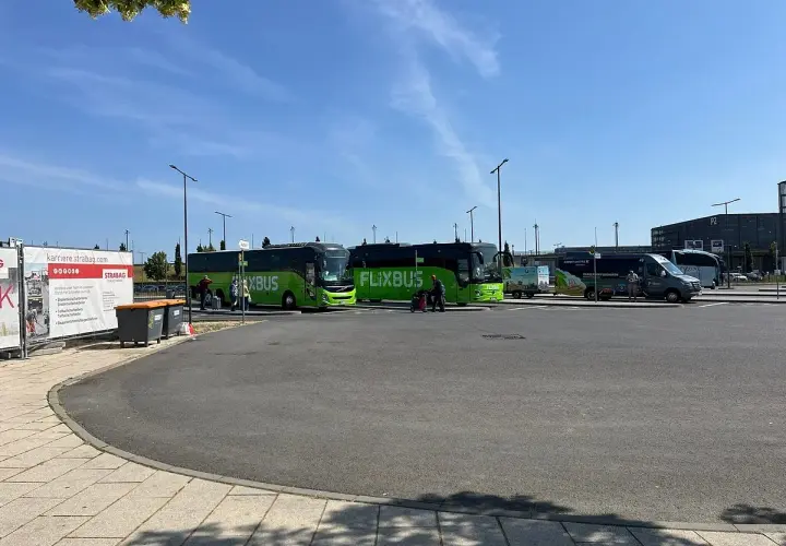 Polski bus Wrocław: Gdzie naprawdę odjeżdża i co musisz wiedzieć