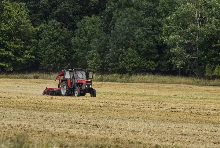 Jak ustawić sprzęgło w zetorze 7245, aby uniknąć kosztownych napraw