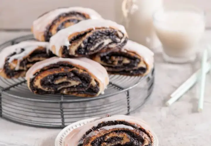 Drożdżówki z makiem z Thermomixa: idealne na śniadanie