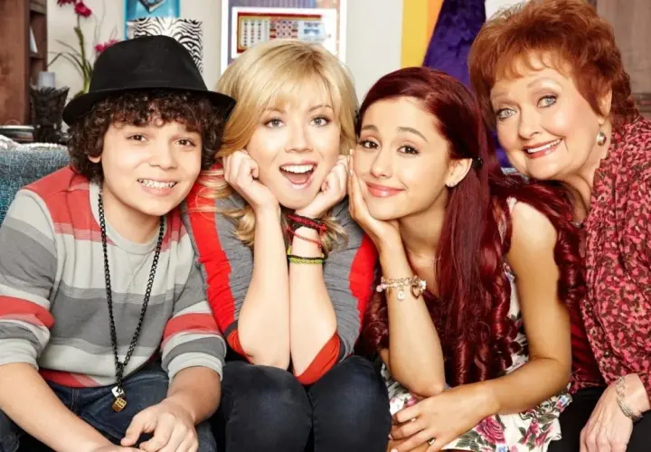 Sam i Cat obsada: Freddie, Sam, Cat i babcia.