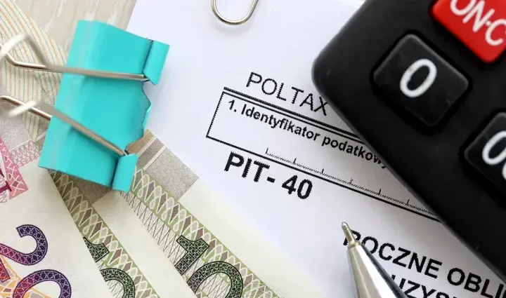 PIT-40A: Czy musisz składać PIT-37? Sprawdź obowiązki
