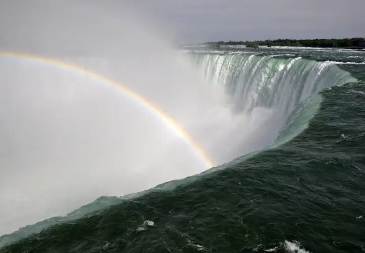 Los lagos de Canadá: maravillas naturales que no te puedes perder