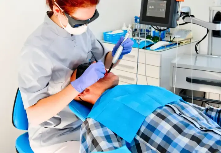 Jak skutecznie leczyć pieczenie w jamie ustnej i odzyskać komfort