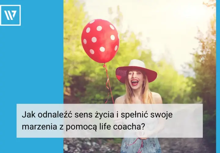 Kobieta w kapeluszu śmieje się, trzymając czerwony balon w kropki. Czy to symbol tego, jaki jest sens życia?