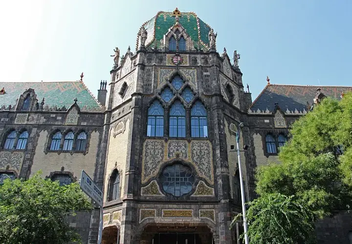 Muzeum sztuki stosowanej w Budapeszcie - historia, zbiory i godziny otwarcia