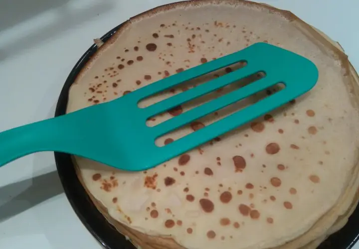 Naleśniki w Thermomixie? Oto niezawodny przepis na idealny efekt