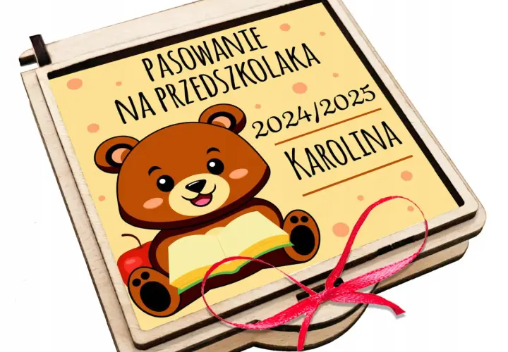 Co na pasowanie przedszkolaka? Najlepsze pomysły na wyjątkowe prezenty