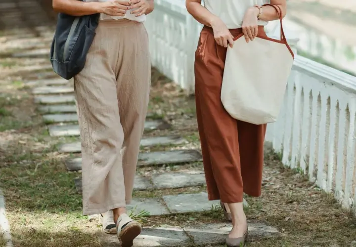 Pantalones de lino: Estilo versátil, looks expertos y cuidado fácil