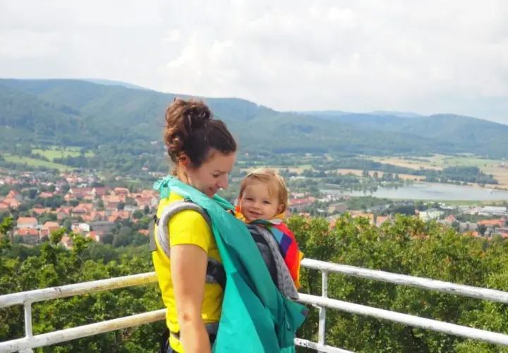 Ile czasu zajmuje wejście na Górę Parkową? Sprawdź trasy i czas wędrówki