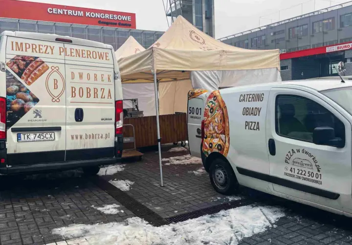 Menu Dworku Bobrza: Pyszne pizze i wyjątkowe dania dla każdego