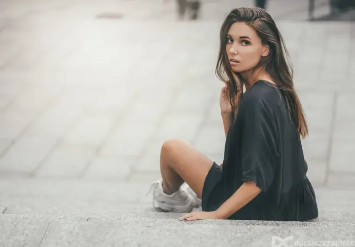 Jak zostać modelką w wieku 14 lat? Poradnik krok po kroku