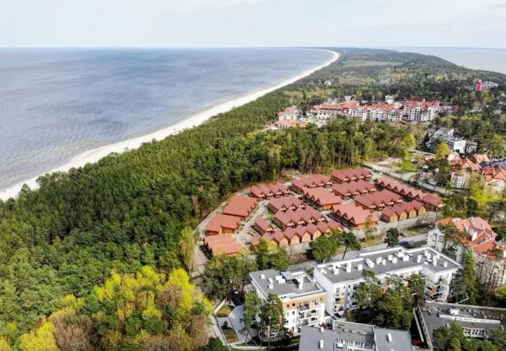 Ile mieszkańców ma Krynica Morska? Zaskakujące dane demograficzne