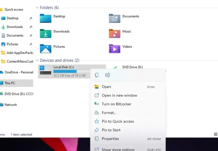 Menu kontekstowe dysku C w Windows 11. Kliknij "Pokaż więcej opcji Windows 11", aby zobaczyć wszystkie możliwości.