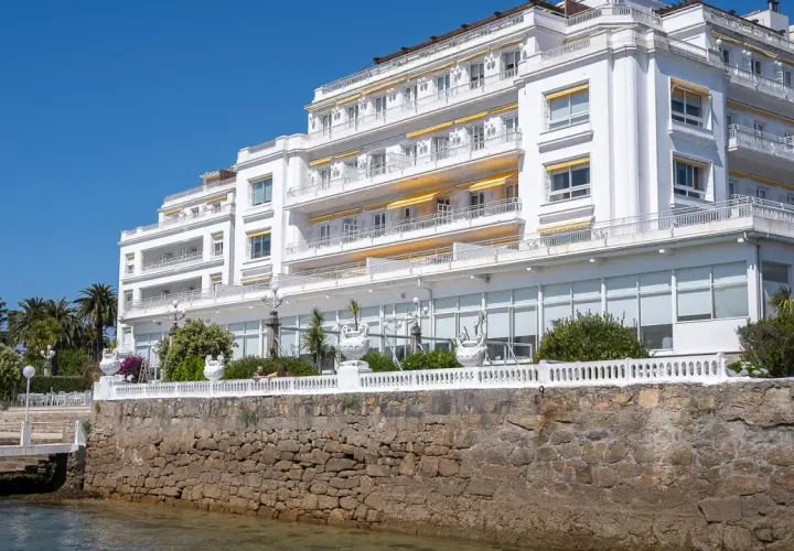 Balneario Isla de la Toja: experiencias únicas y tratamientos revitalizantes