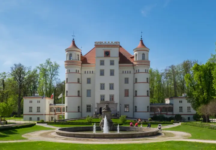 Jelenia Góra: Atrakcje, Karkonosze, Dolina Pałaców co warto?