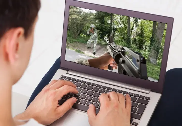 Laptop do 800 zł: Czy znajdziesz coś do gier? Szukamy okazji
