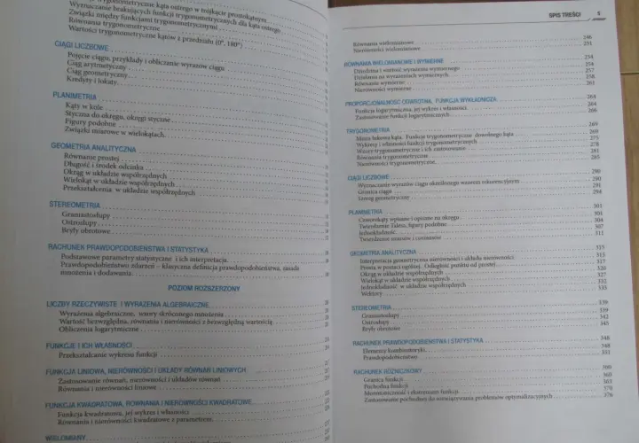 Jakie repetytorium z fizyki rozszerzonej pomoże ci zdać maturę?