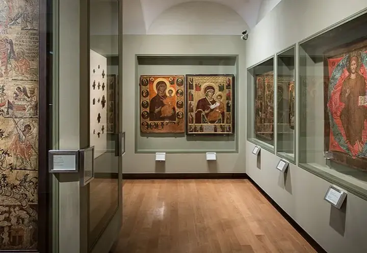 Malarstwo tablicowe: Historia, techniki i tajemnice sztuki średniowiecznej