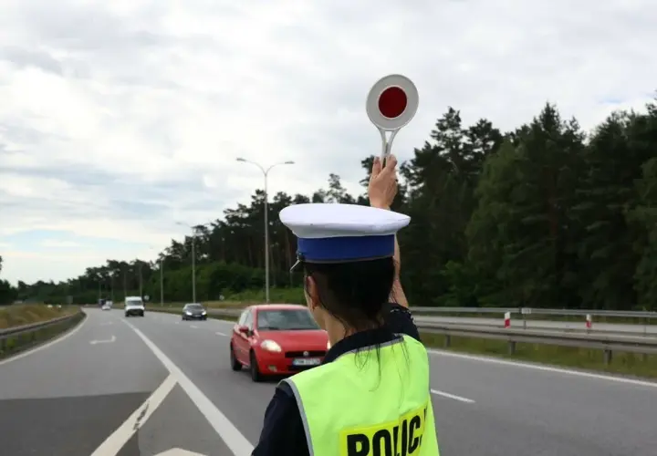 Czy rutynowa kontrola policji jest legalna? Prawa kierowców i policji w Polsce