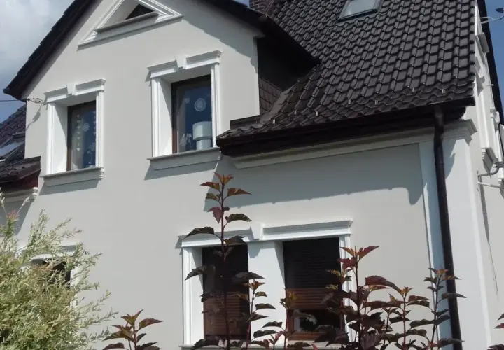 Dach antracyt - jakie elewacje wybierać, by uniknąć błędów?