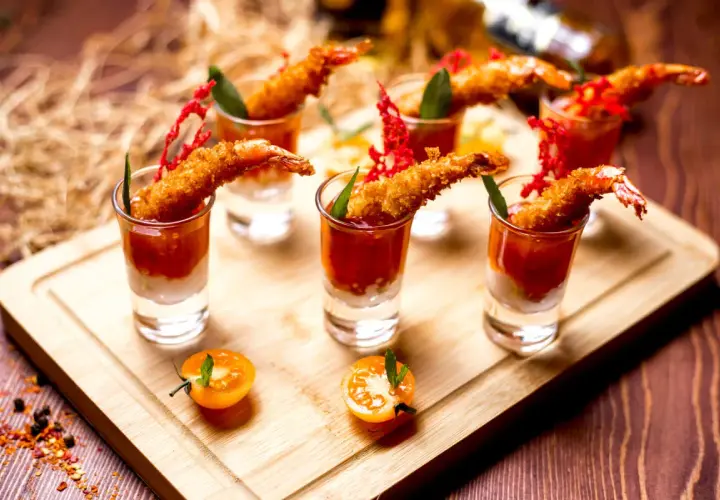 Tapas co to takiego? Odkryj ich smak i kulturowe znaczenie