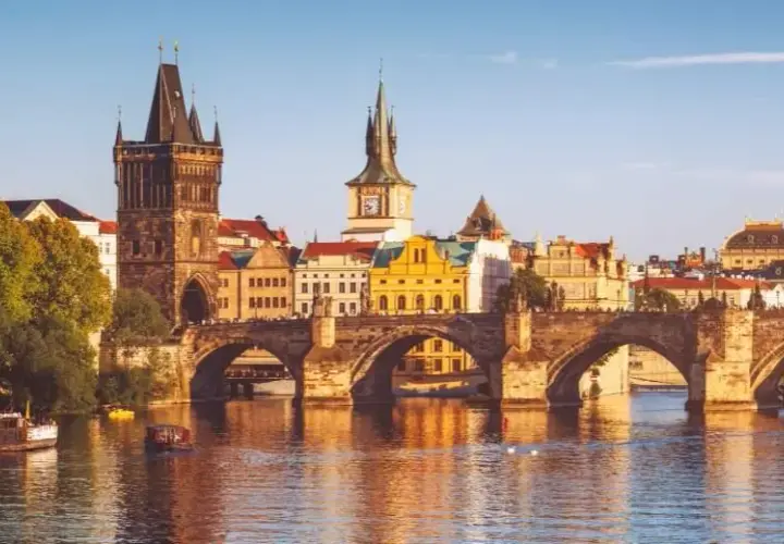 Ile kosztuje nocleg w Pradze? Ceny, typy i najlepsze oferty