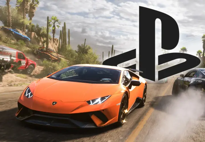 Rennwagen rasen durch eine staubige Wüstenlandschaft, bereit für den Forza Horizon 5 Release. Ein orangefarbener Lamborghini und ein Mustang mit Monster Energy-Aufklebern dominieren die Szene.