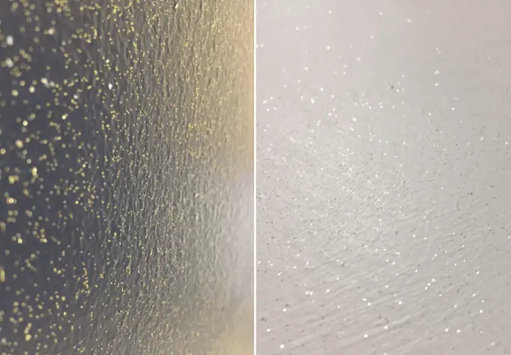 Pareti con brillantini dorati e argentati, un effetto scintillante che cattura la luce.