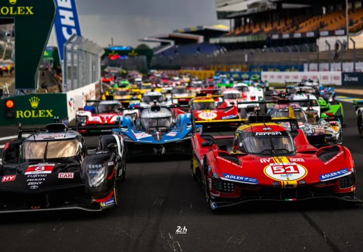 Wyścigowe potwory Ferrari i Toyota czekają na start 24h Le Mans. Emocje sięgają zenitu!