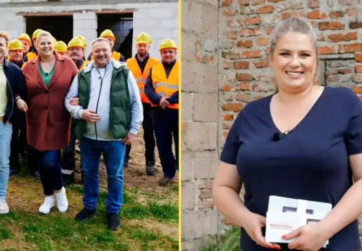 Uśmiechnięci ludzie w kaskach i kamizelkach na budowie, obok kobieta z książką.