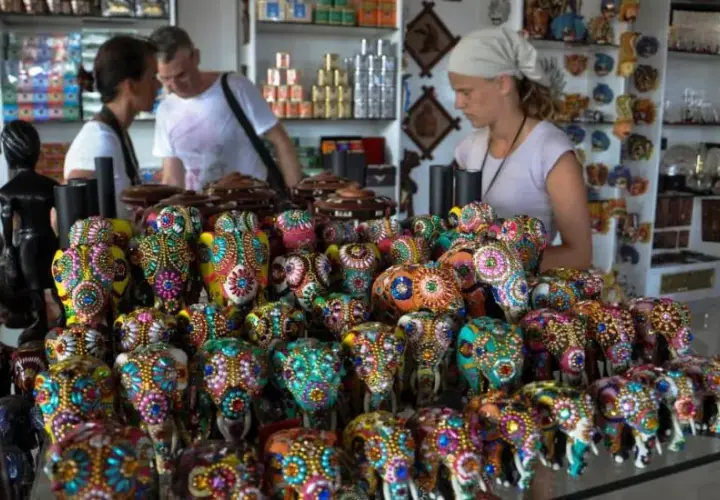 Co warto przywieźć ze Sri Lanki: 8 najlepszych pamiątek dla bliskich w 2024