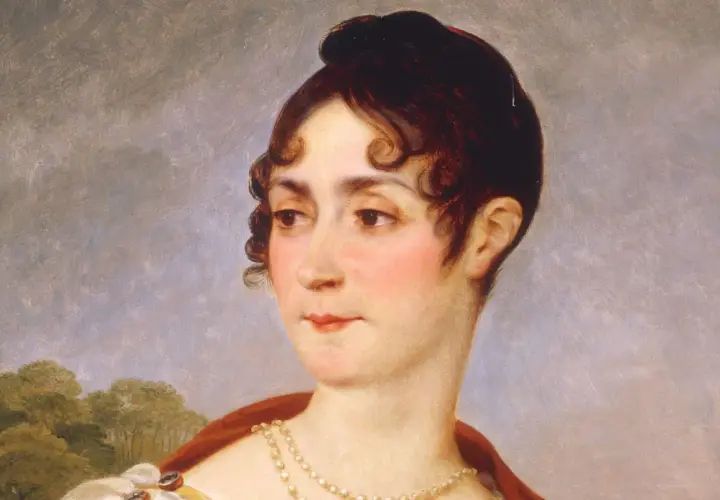 Porträt einer jungen Frau mit hochgestecktem Haar und Perlenkette. Sie könnte eine der Enkelkinder von Joséphine de Beauharnais sein.