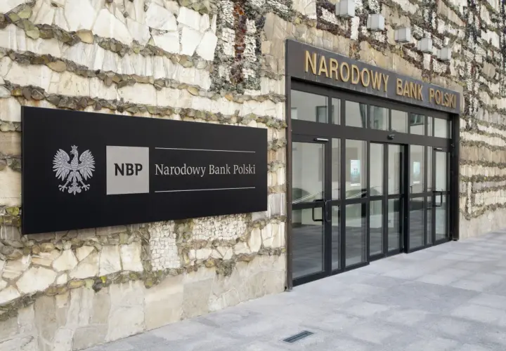 Gdzie jest NBP? Znajdź adres Narodowego Banku Polskiego w Warszawie