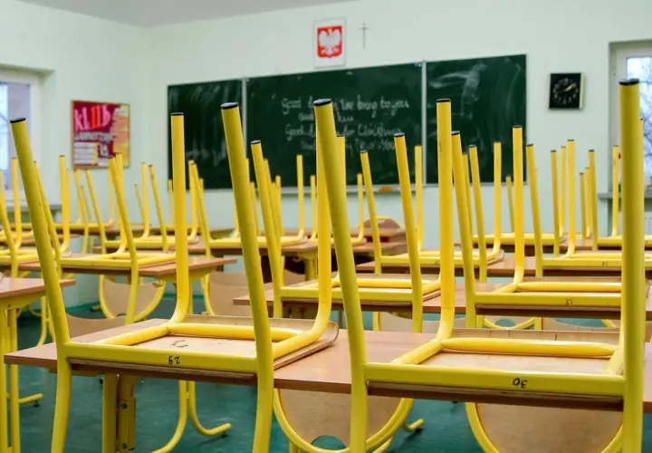 Fizyka od której klasy? Dowiedz się, kiedy zaczyna się nauka
