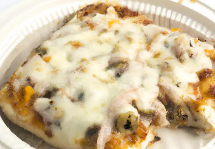 Czy mrożoną pizzę można zrobić w mikrofali? Sprawdź skuteczne metody