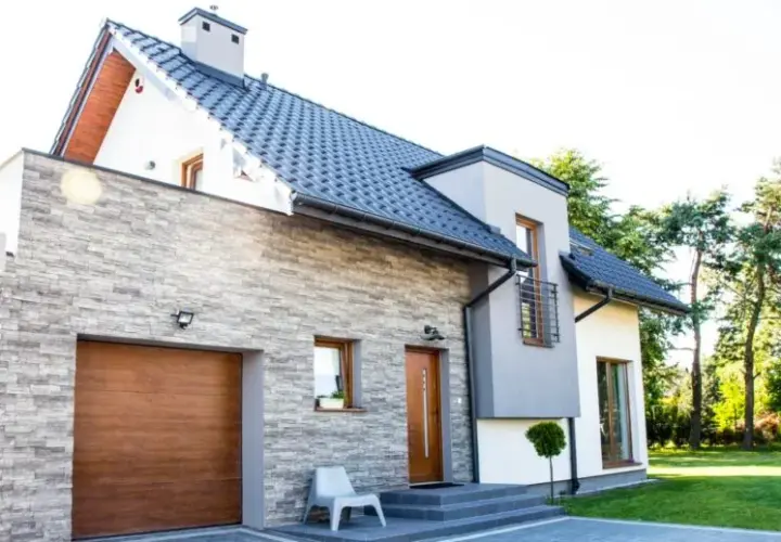 Jaką elewację dobrać do okien orzech: 8 sprawdzonych zestawień w 2025