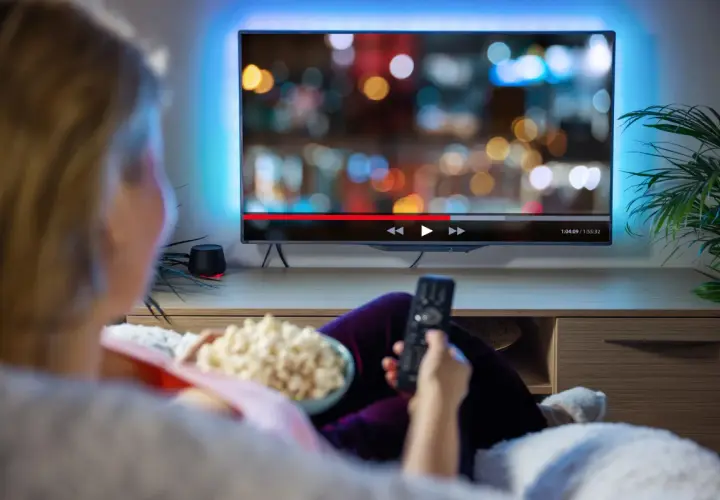 Ile prądu pobiera tv? Sprawdź, ile naprawdę kosztuje jego użycie