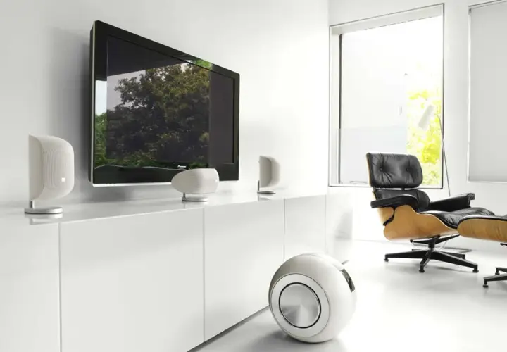 Jaki subwoofer do kina domowego – najlepsze modele dla audiofilów