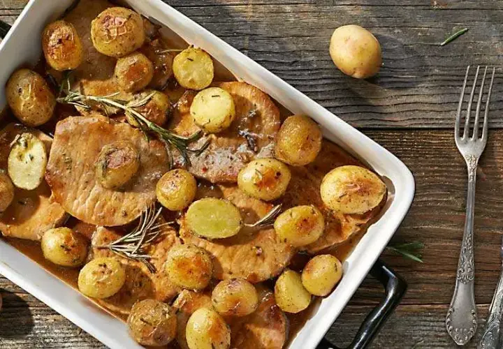 Jak przygotować soczystą wieprzowinę z piekarnika w prosty sposób