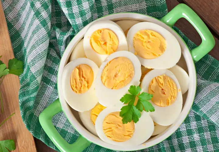 Czy jajko podnosi cholesterol? Prawda o wpływie na zdrowie serca