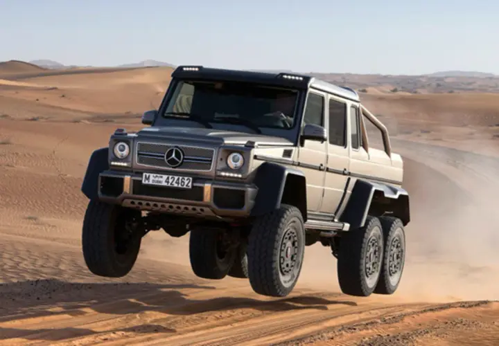 Mercedes G Klasa 6x6: Właściwości, osiągi i luksus na każdym terenie