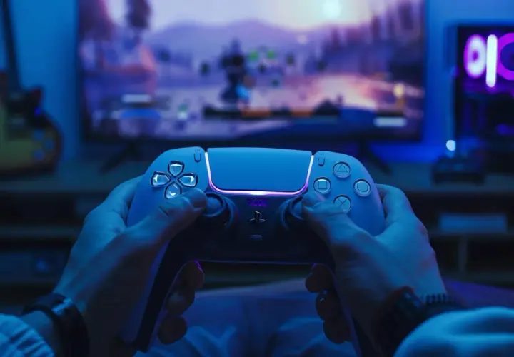 Discord na PS5: Jak skonfigurować i używać? Poradnik krok po kroku