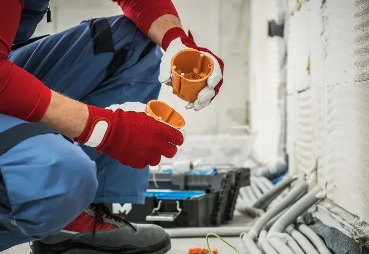 Jak rozpoznać układ sieci elektrycznej i uniknąć niebezpieczeństw