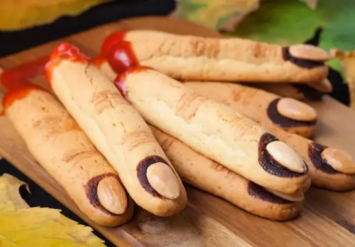 Jak zrobić ciastka na Halloween - proste przepisy, które zachwycą gości
