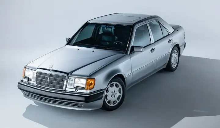 Mercedes-Benz 500 E: ikona klasyki motoryzacyjnej, która zachwyca do dziś