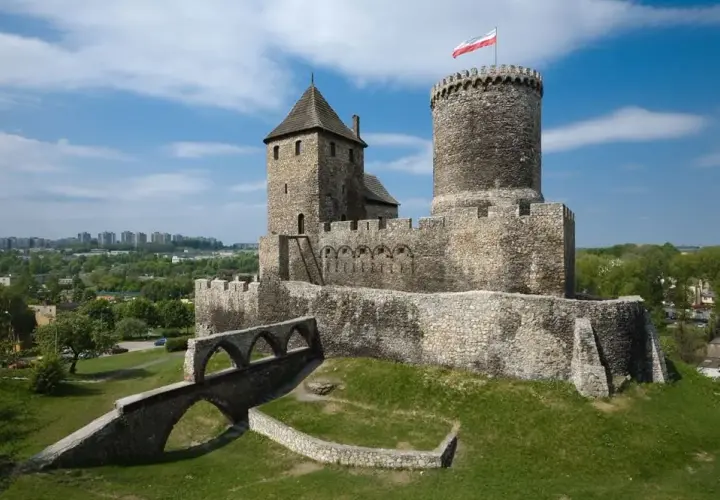 Zamek w Będzinie: historia, zwiedzanie, cennik i praktyczne informacje