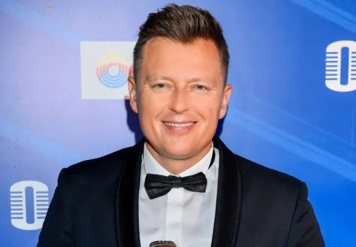 Ile lat ma Rafał Brzozowski? Zaskakujące fakty o jego wieku!