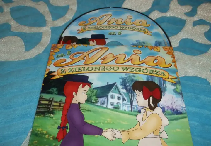 Kolorowanka Ania z Zielonego Wzgórza – kreatywna zabawa dla każdego